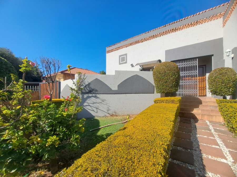 3 Bedroom Property for Sale in Safari Gardens North West